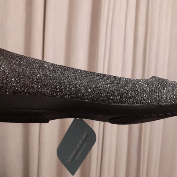 CLIFFS BY WHITE MOUNTAIN SILVER SPARKLE FLATS NEW WITH TAGS - Picture 13 of 13